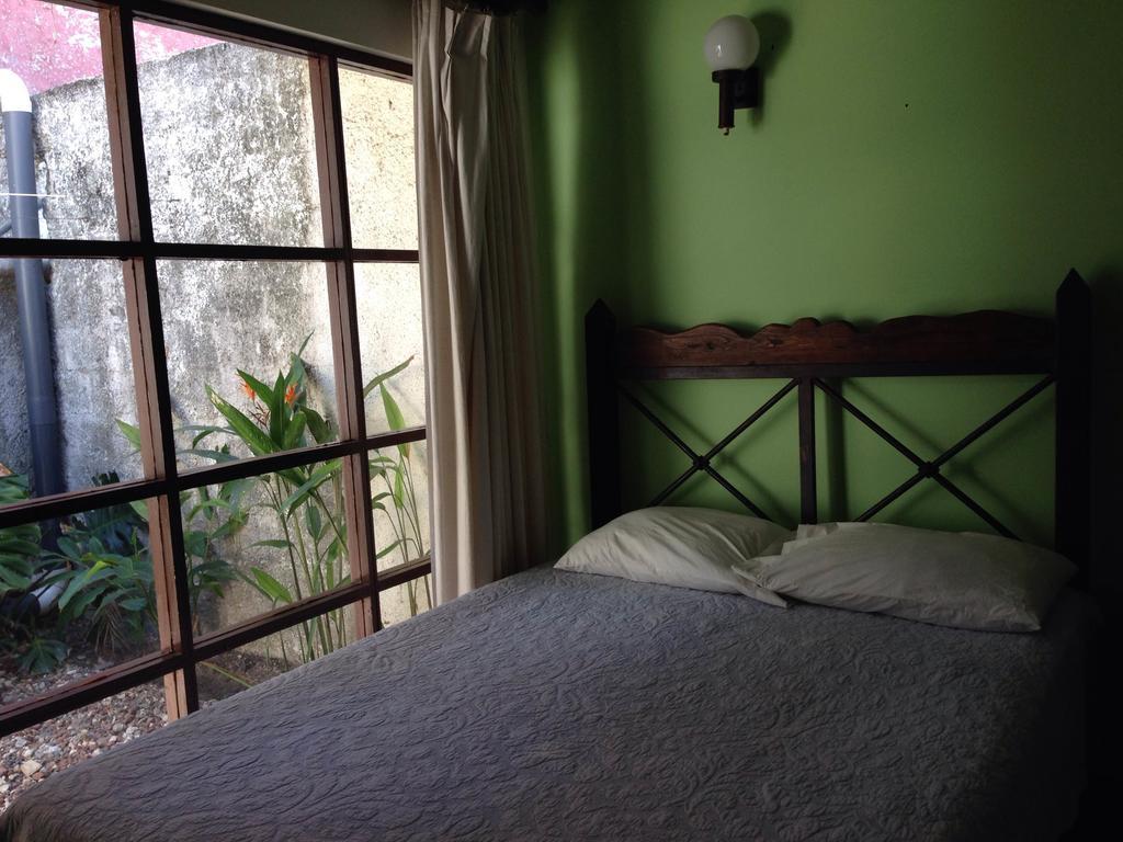 Apartotel Gaviotas Jacó Extérieur photo