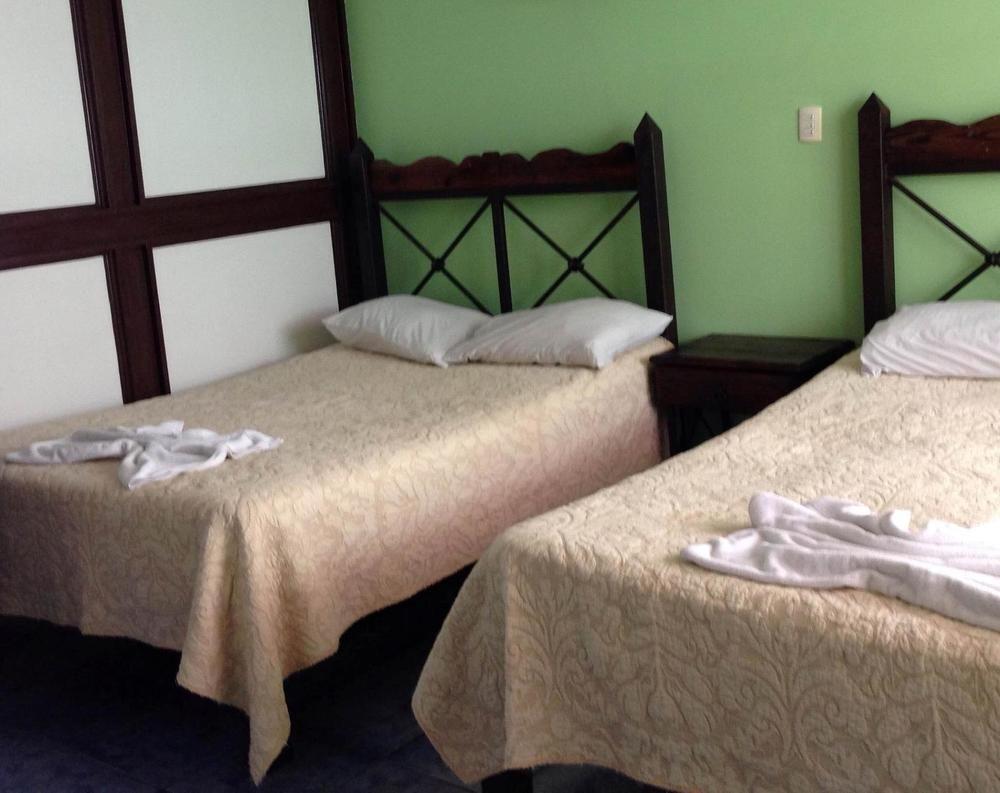 Apartotel Gaviotas Jacó Extérieur photo