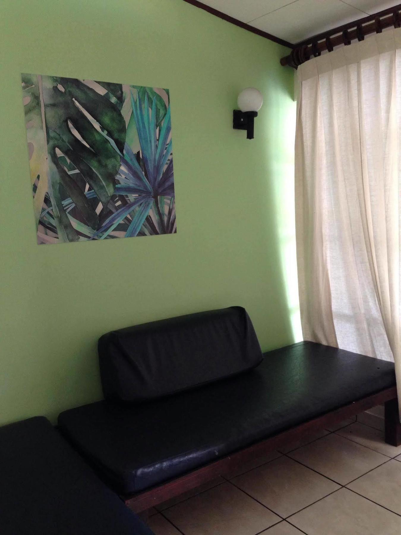Apartotel Gaviotas Jacó Extérieur photo