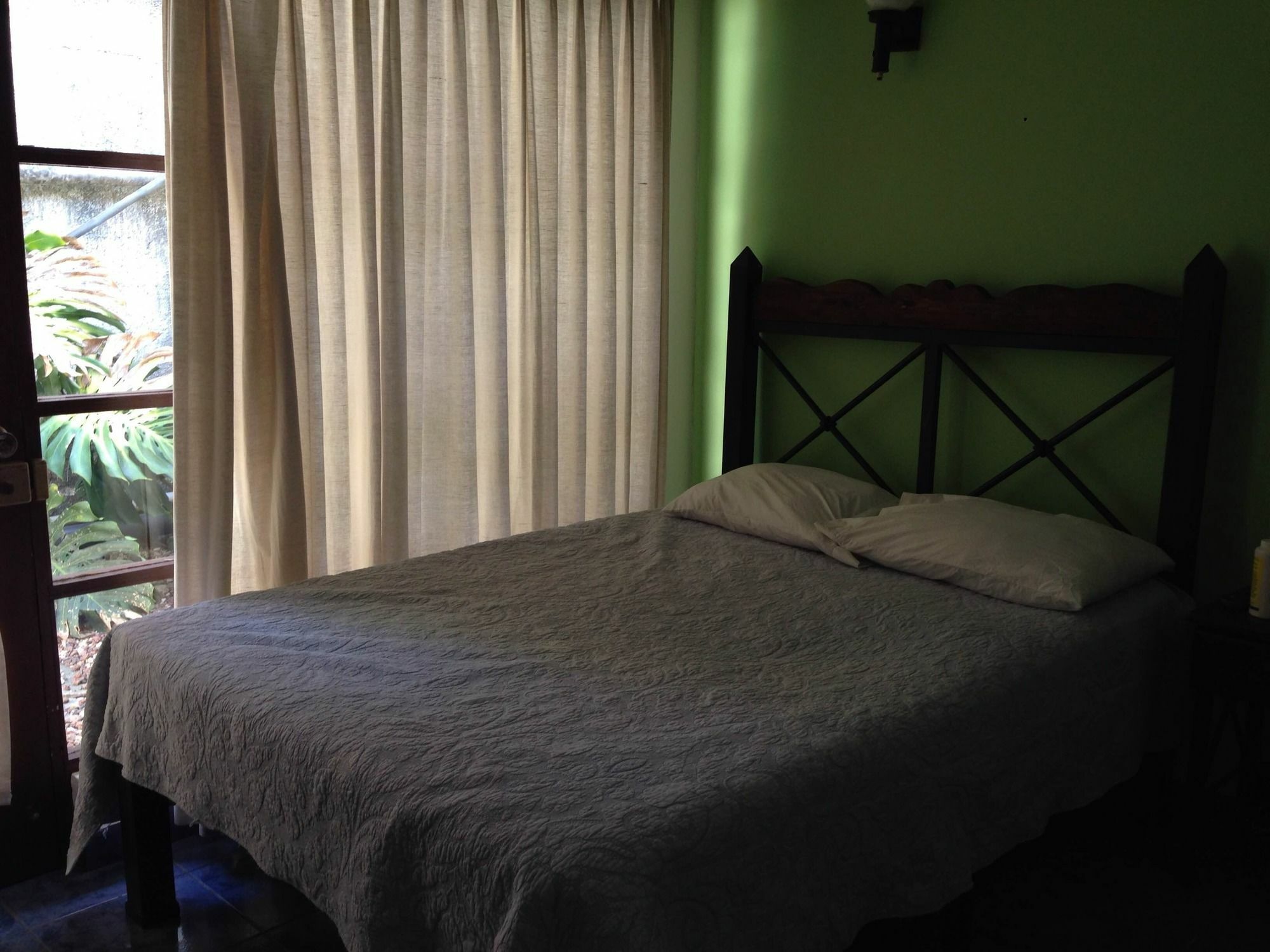 Apartotel Gaviotas Jacó Extérieur photo