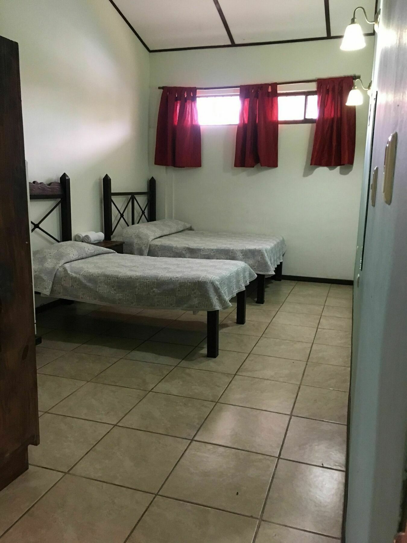 Apartotel Gaviotas Jacó Extérieur photo